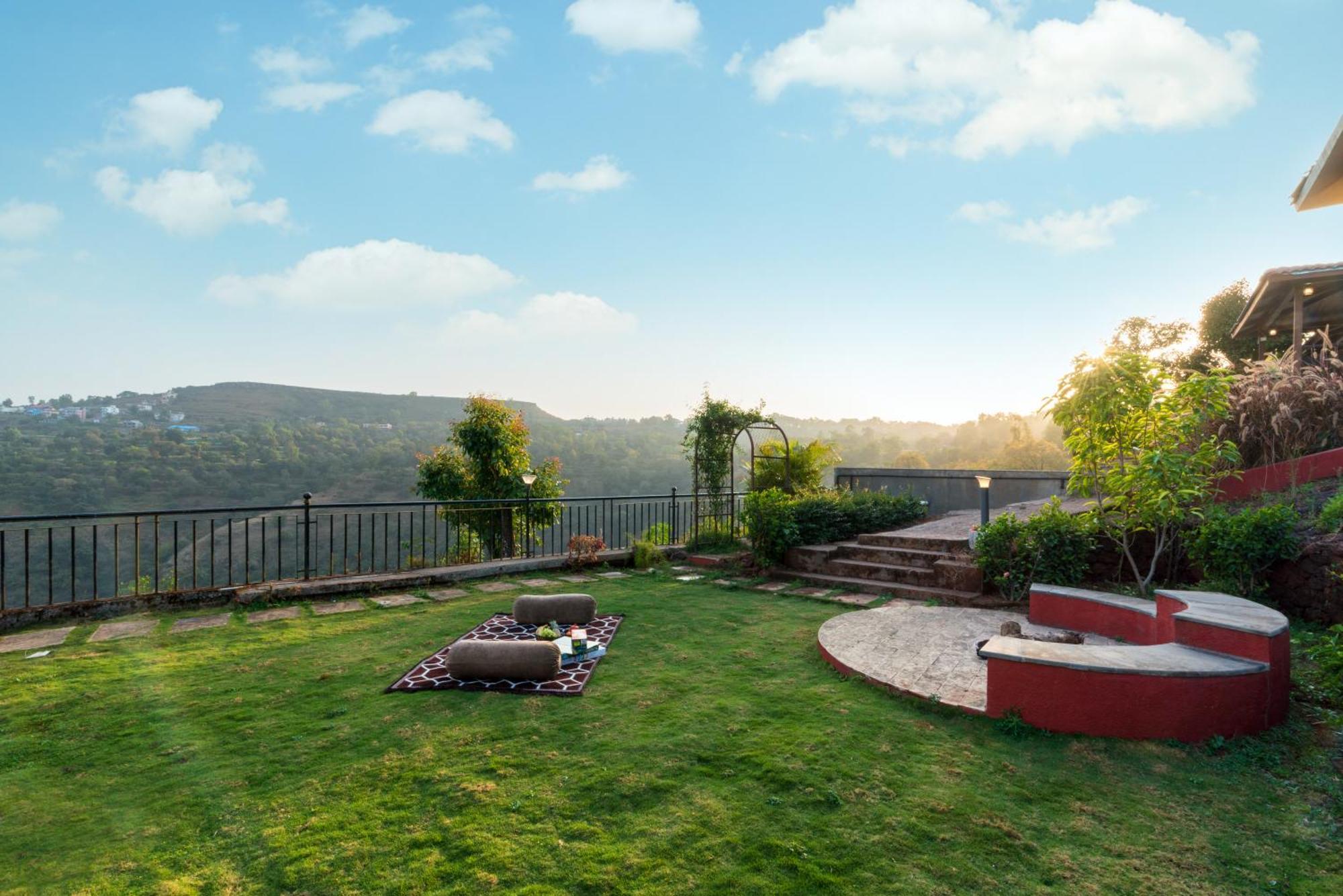 Courtyard Villa By Hillstaytion,Com Panchgani Exterior photo